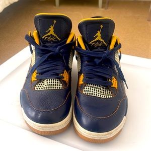 Nike Air Jordan Retro Sneakers